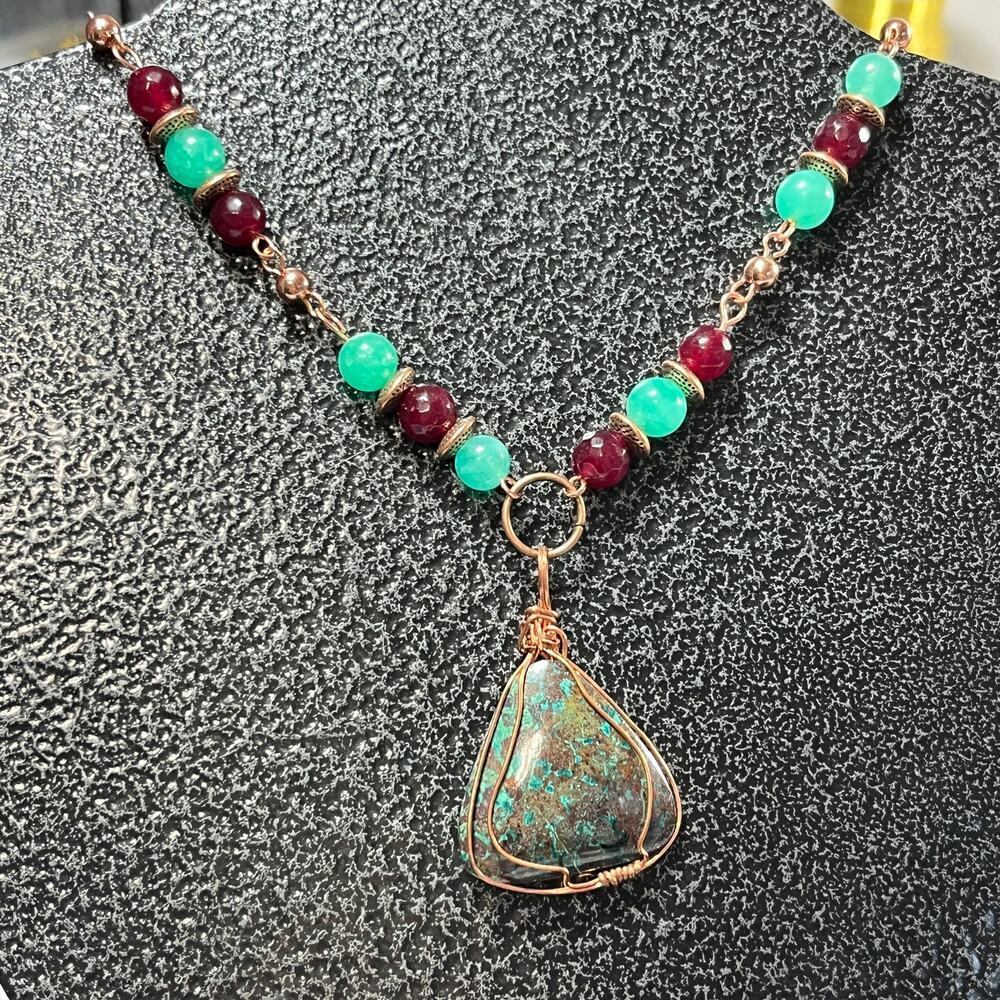 Chrysocolla Triangle 1 1/4" Cabochon Copper Wrapped Carnelian Agate Necklace 20" - Picture 2 of 5